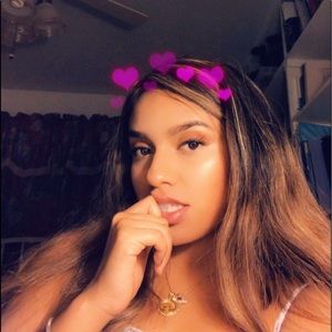 Meet your Posher, Brenda